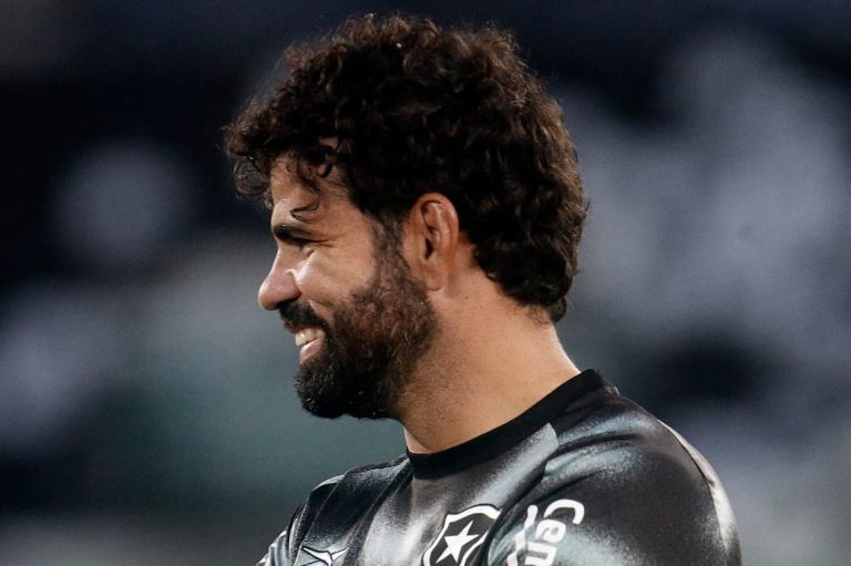 Diego Costa no treino