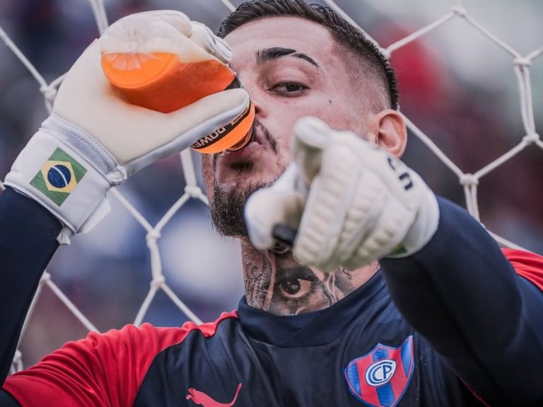 Ex-Cerro Porteño é oferecido ao Botafogo, mas não anima Davide Ancelotti