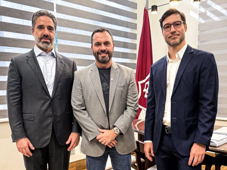 Fluminense recebe proposta para criação da SAF