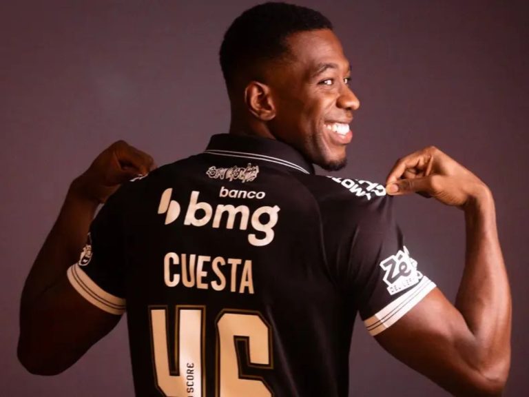 Carlos Cuesta é regularizado e está apto a estrear pelo Vasco