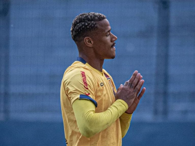 Manipulação: Ygor Catatau volta ao futebol e acerta com o Volta Redonda