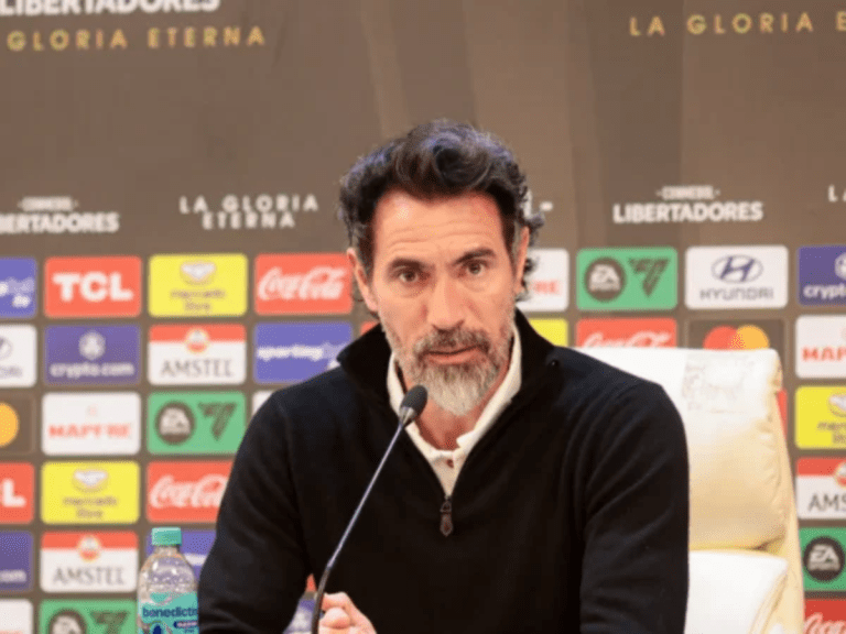 Eduardo Domínguez provocou o Flamengo antes do confronto pela Libertadores da América