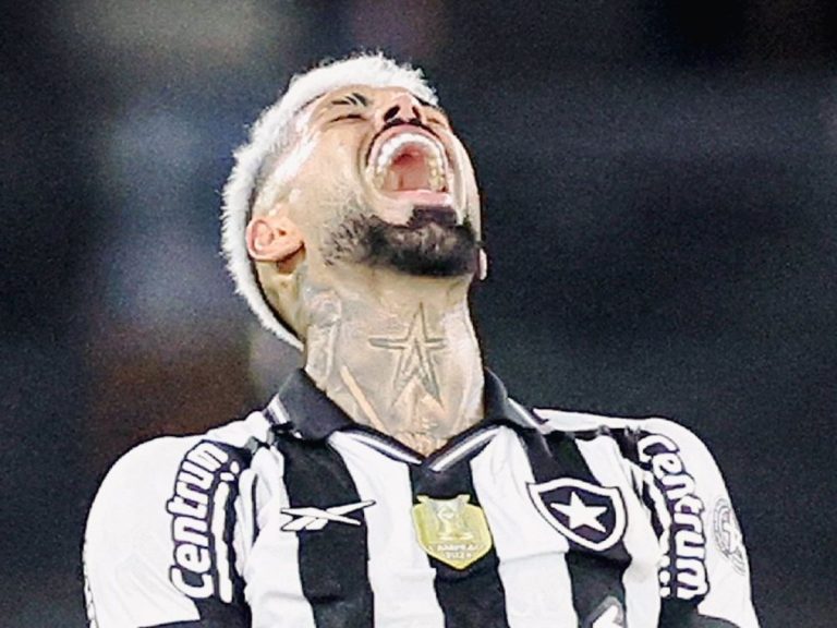 Alexander Barboza dispara após derrota do Botafogo: "Não conseguimos jogar"