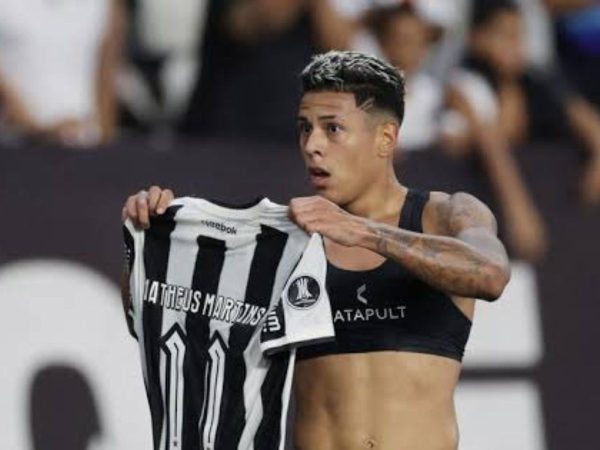 Matheus Martins pode ampliar lista de desfalques do Botafogo; saiba detalhes