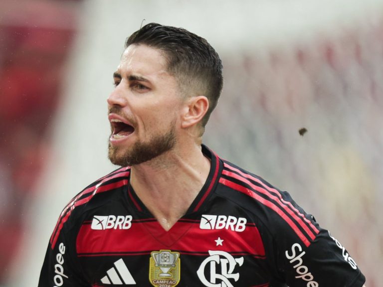 Flamengo: quantos gols de pênalti Jorginho já marcou na carreira? Saiba detalhes