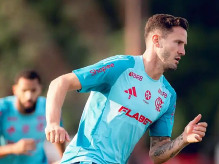 Saúl tem problema no tornozelo esquerdo e será desfalque contra o Bahia; saiba os detalhes