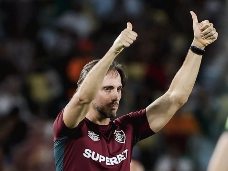 Luis Zubeldía avalia resultados do Fluminense após vitória sobre o Ceará