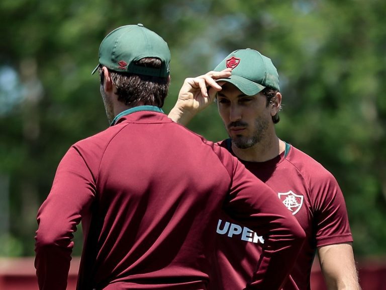 Zubeldía busca evolução do Fluminense antes de jogo da semifinal da Copa do Brasil