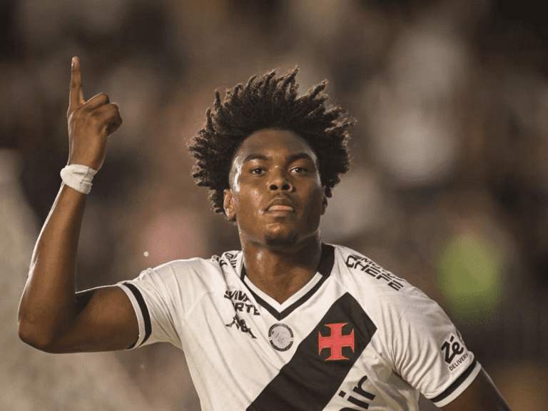 Vasco vence com gol de GB