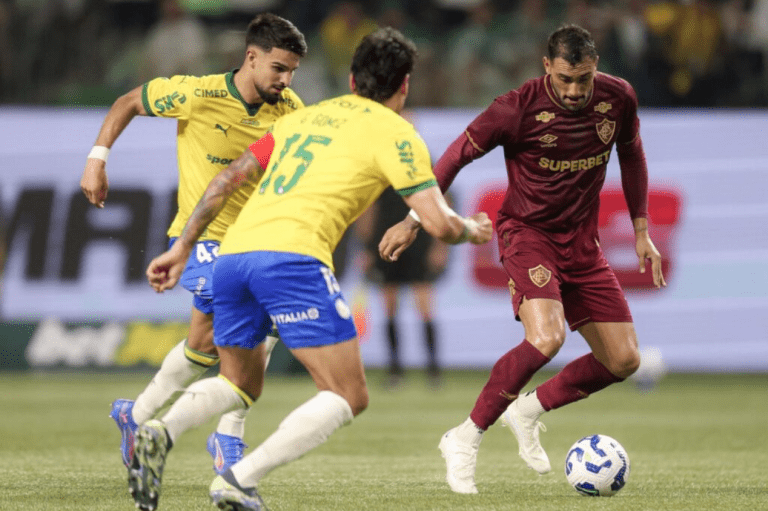 Fluminense empatou fora de casa com o Palmeiras