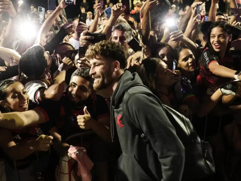 Léo Pereira será titular diante do Palmeiras